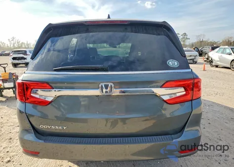 2018 Honda Odyssey Ex z USA, uszkodzony, nr VIN 5FNRL6H5XJB085191